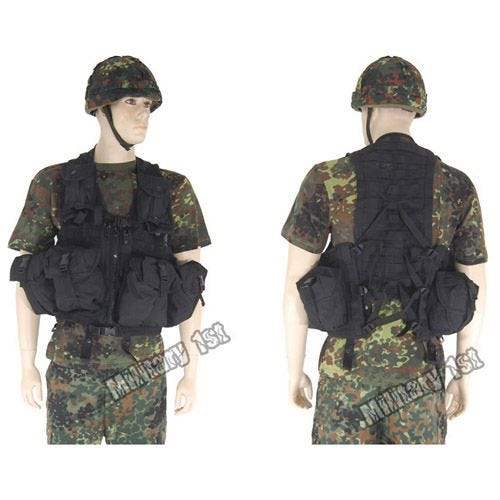 Capacete de Plástico MFH com Capa em Pano - Flecktarn