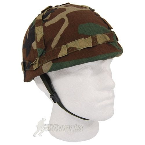 Capacete de Plástico MFH com Capa em Pano - Woodland